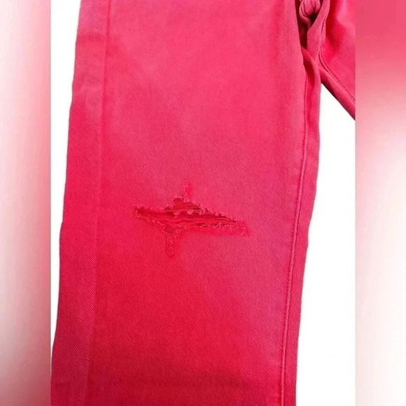 YMI Dream High Rise Mom Fit Ripped Distressed Red Jeans Juniors size 7 New - Picture 10 of 10